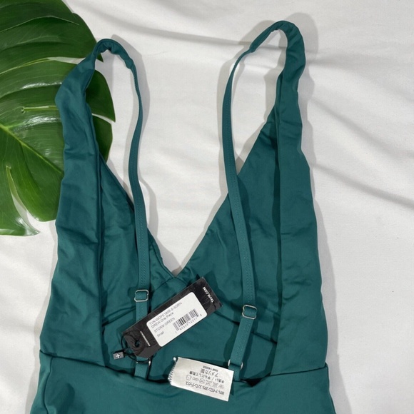 NWT Tavik‎ [ Small ] Drew Plunging One Piece Swimsuit in Storm Green - Picture 10 of 13